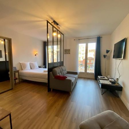 Le Verlaine, Studio En Centre Ville A Deux Minutes Des Plages Ментона Екстериор снимка